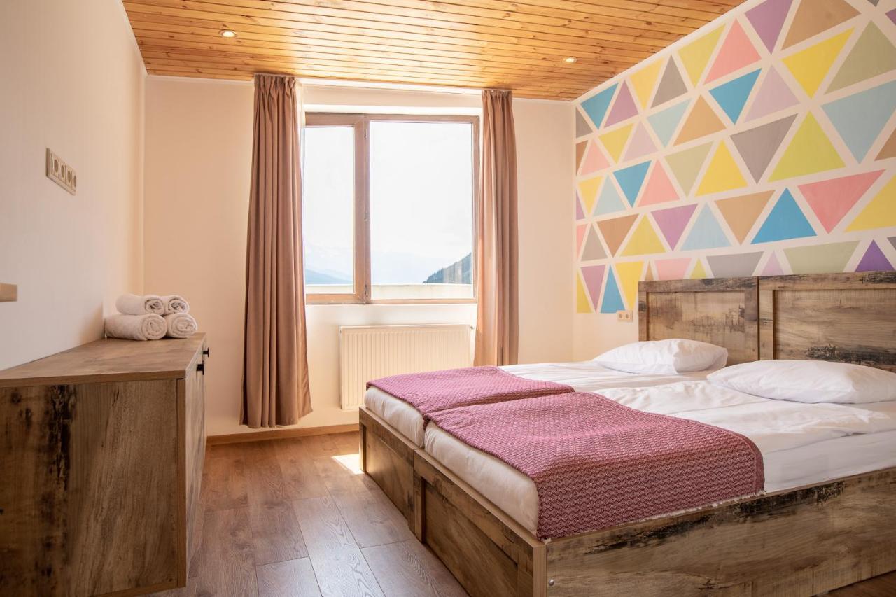 Anne'S Hotel In Mestia Kültér fotó