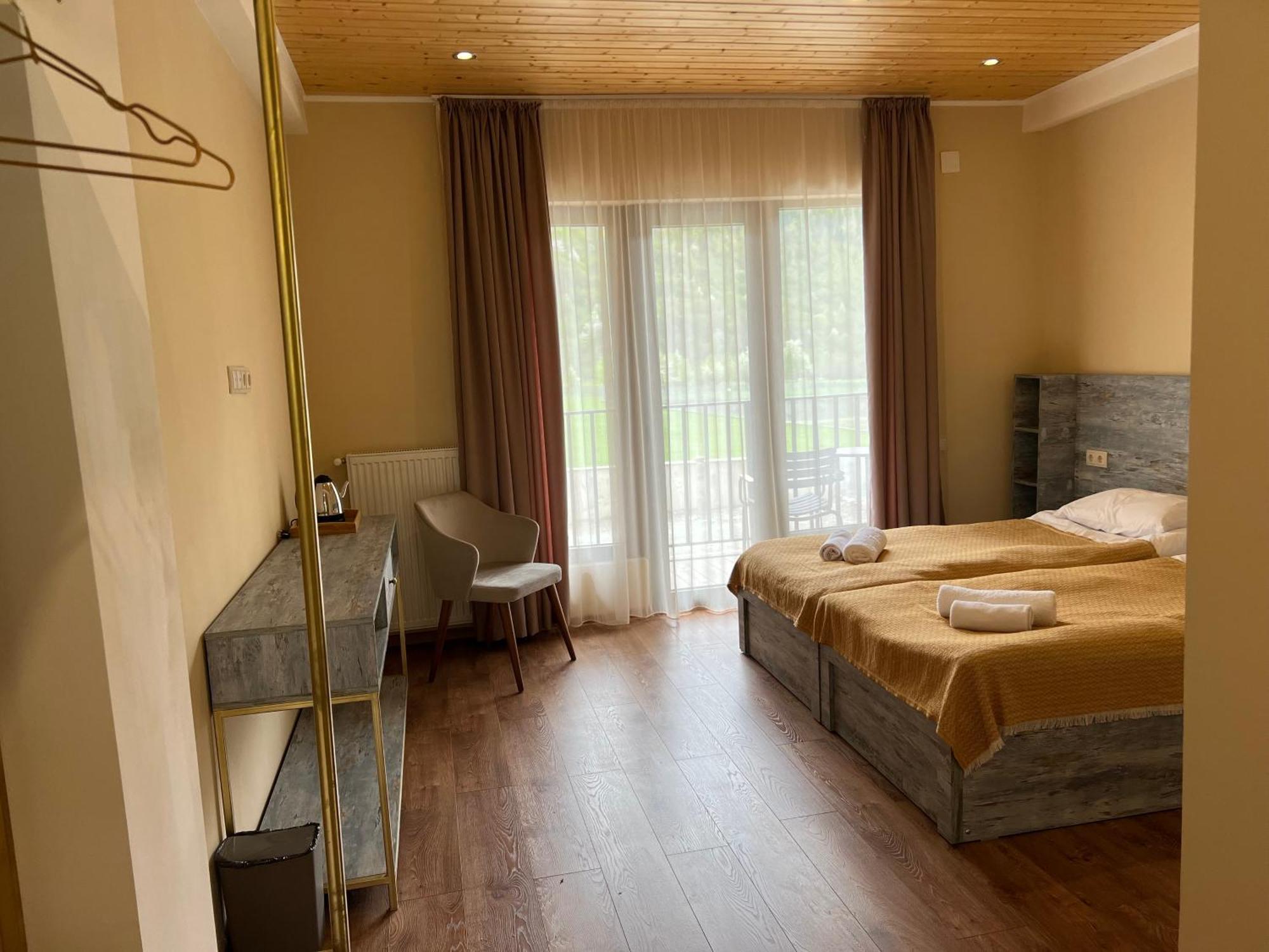 Anne'S Hotel In Mestia Kültér fotó